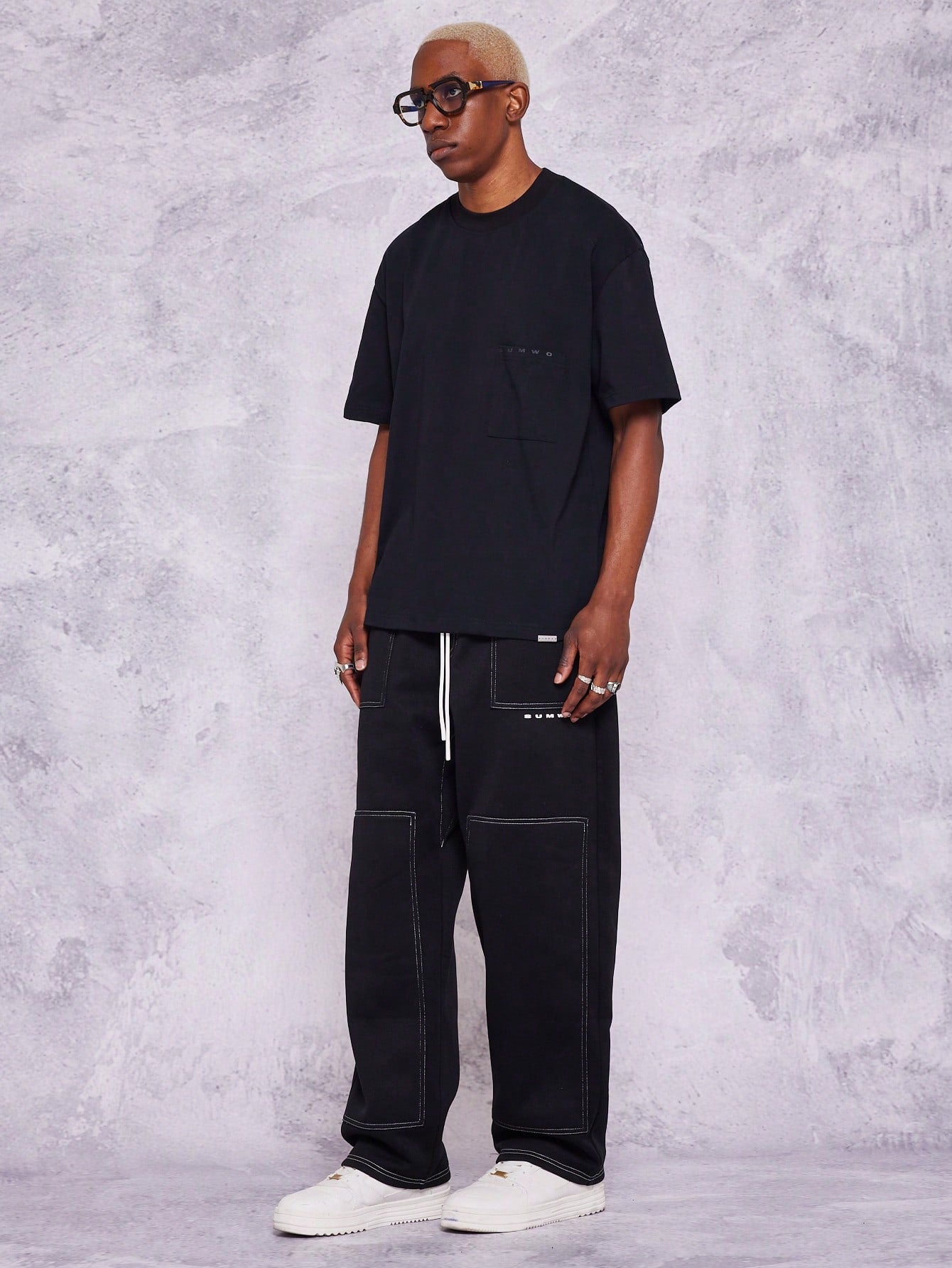Loose Fit Jogger With Contrast Stitched Panels