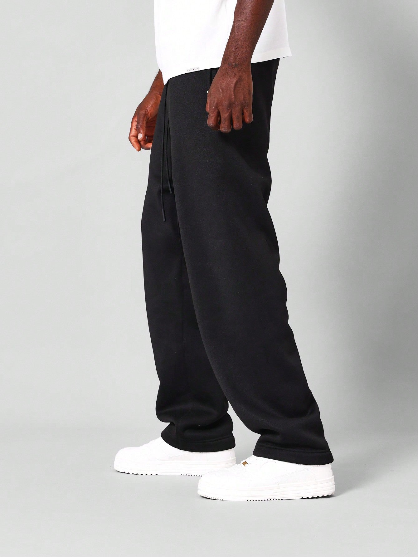 Loose Fit Essential Jogger