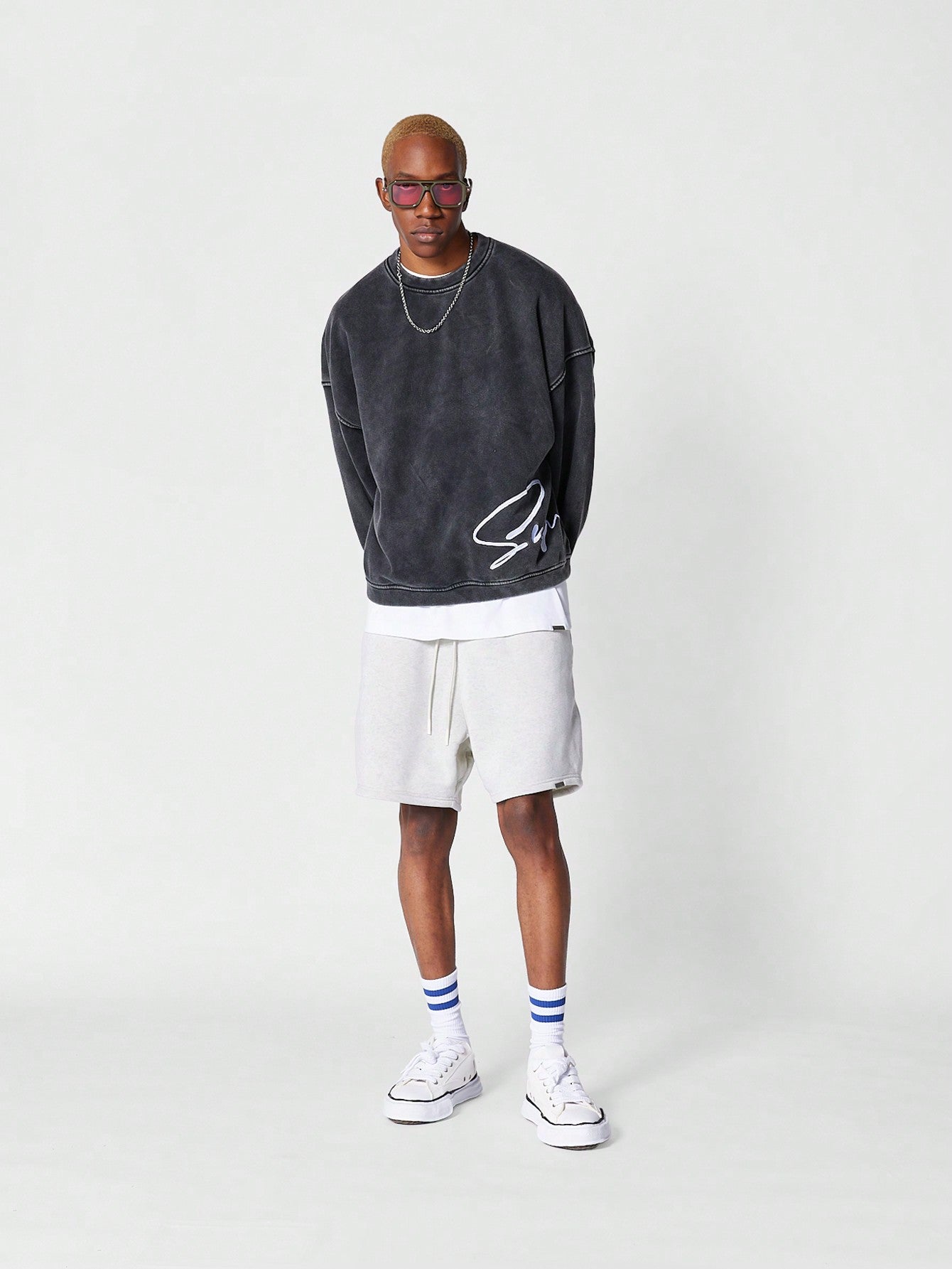 Oversized Fit Washed Sweatshirt With Front And Back Embroidery