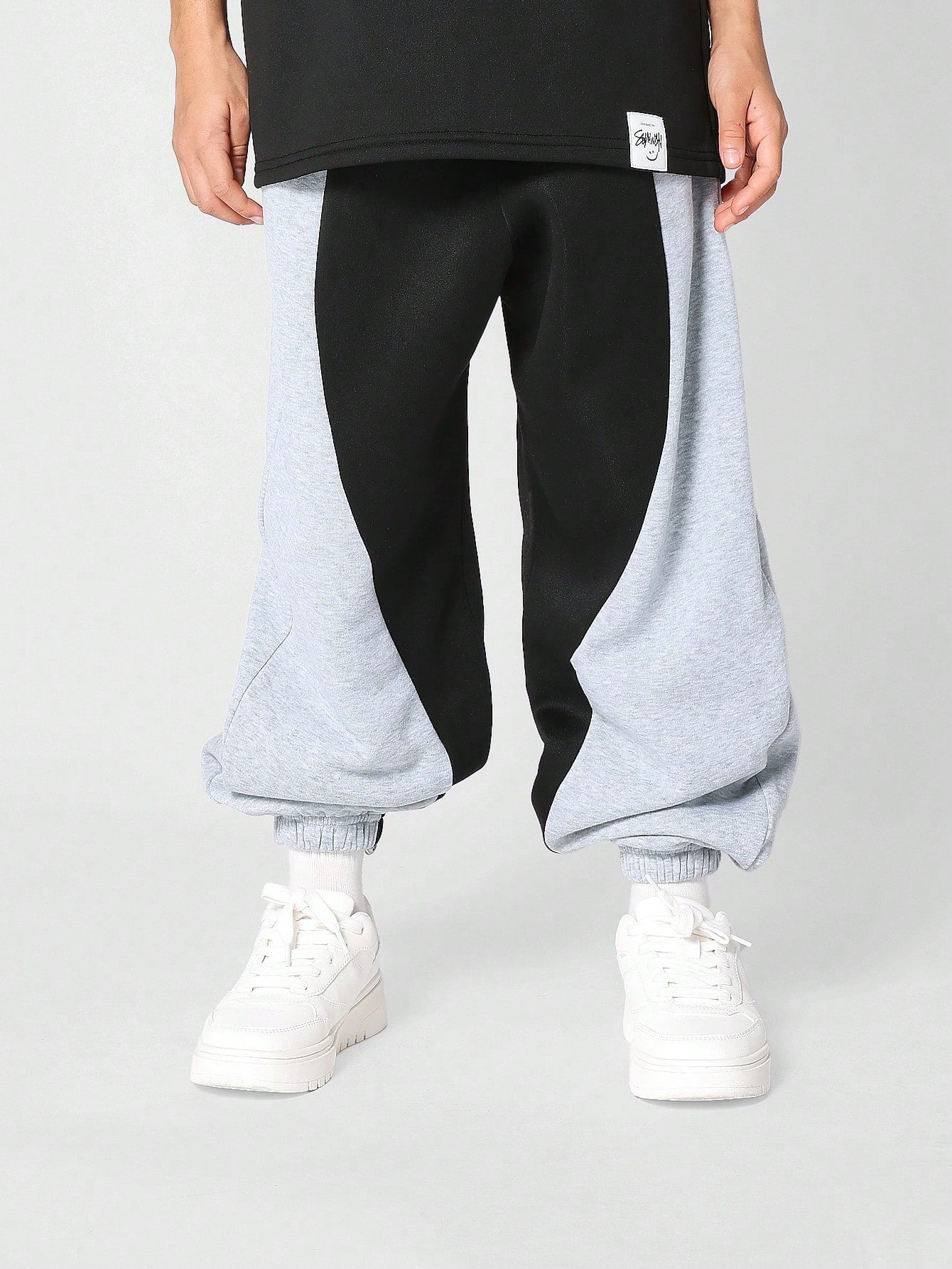 Kids Unisex 90s Jogger With Contrast Panels