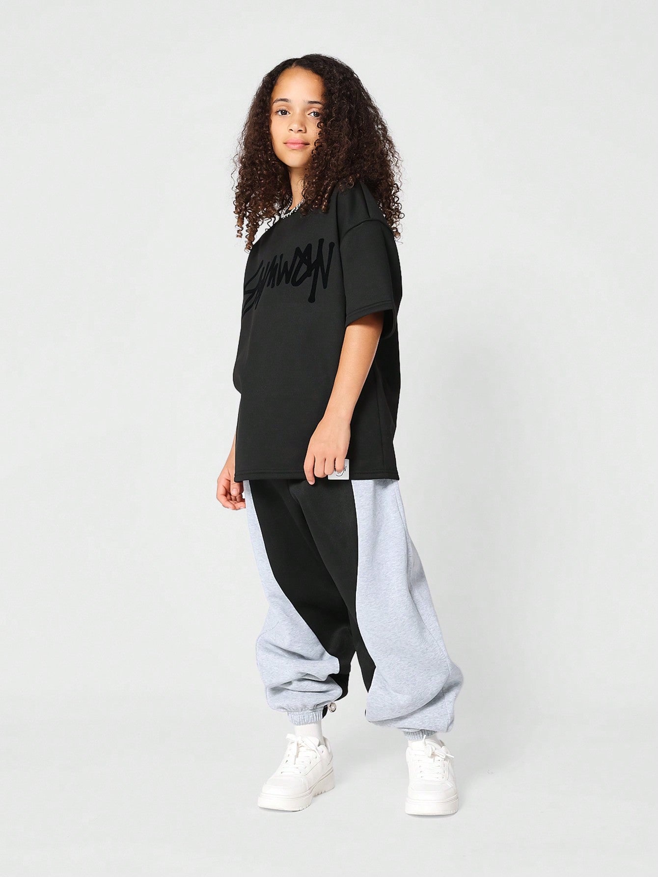Kids Unisex 90s Jogger With Contrast Panels